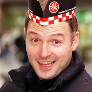 John Leslie Daily Record Glengarry November 1999 tv presenter wearing hat a