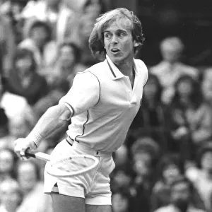 John Lloyd in action during tennis match - June 1981 25 / 06 / 1981