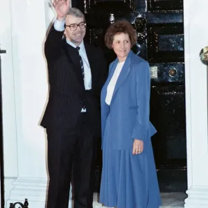 John Major outside 10 Downing Street after winning the Conservative leadership battle