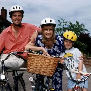 John Stapleton Broadcaster and his wife Lynne Faulds Wood