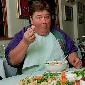 Jonathan Coleman Radio / TV Presenter May 98 Eating chinese food in the Singapore