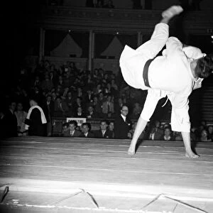 Judo and Kendo Club - Albert Hall. May 1952 C2279-001