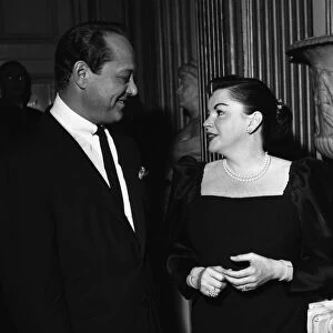 Judy Garland with her husband Sydney Luft at the Savoy Hotel in London 1957