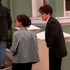 Julia Roberts Actress April 1998 with Hugh Grant Actor on the set of their new film