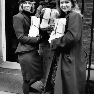 Julie Christie and celebrities at 10 Downing Street 1989 with petition condemning Pol