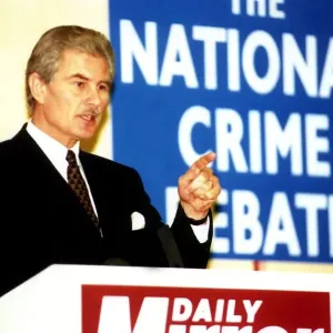 Keith Hellawell West Yorkshire Chief Constabel speaking at the Daily Mirror