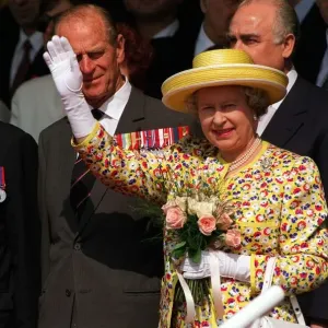 King Hussein of Jordan with Queen Elizabeth II and Prince Philip King Hussein of Jordan with Queen Elizabeth II and Prince Philip