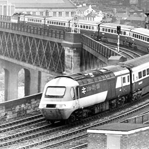 A Kings Cross Inter-City 125 pulling into Newcastle Central Station on the King Edward