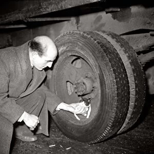 Kitten trapped in Lorry wheel January 1950 1950s