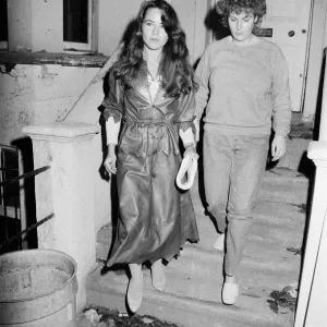 Koo Stark, Actriz fotografiada saliendo de su piso en Londres esta noche.