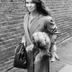 Koo Stark outside her Belgravia flat this afternoon, Wednesday 19th March 1986 Koo Stark outside her Belgravia flat this afternoon, Wednesday 19th March 1986
