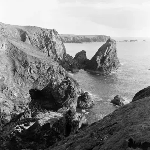 Kynance Cove, Cornwall. 7th November 1962 Kynance Cove, Cornwall. 7th November 1962