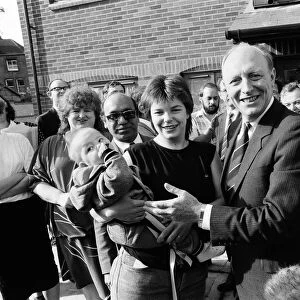 Labour leader Neil Kinnock visits Ealing, London. 22nd September 1987