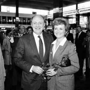 Labour leader Neil Kinnock and his wife Glenys during the 1987 Election Campaign Labour leader Neil Kinnock and his wife Glenys during the 1987 Election Campaign