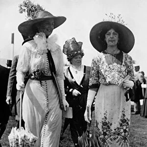 Ladies Fashions at Ascot Race Course, 1912