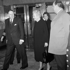 Lady Churchill leaves for Barbados. Her husband, Sir Winston Churchill died on the 24th Lady Churchill leaves for Barbados. Her husband, Sir Winston Churchill died on the 24th