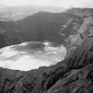 Lake in the crater of the volcano on Mount Soufriere in St Lake in the crater of the volcano on Mount Soufriere in St