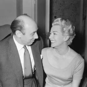 Lana Turner, american film actress pictured during interview with Daily Mirror journalist Lana Turner, american film actress pictured during interview with Daily Mirror journalist