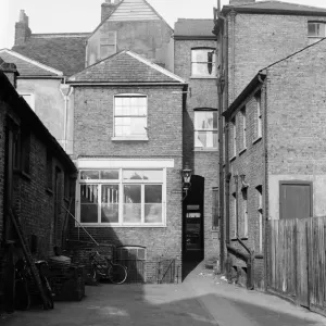 Top of Laundry Yard showing Coopers bakery, Uxbridge 1936 Top of Laundry Yard showing Coopers bakery, Uxbridge 1936