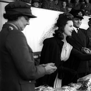 Lawrence Olivier and Vivian Leigh at ATS Sports Laurence Olivier