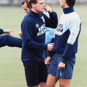 Lazio footballer Paul Gascoigne talking with teammates during a team training session
