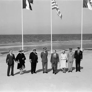 Leaders in Normandy to commemorate the 40th anniversary of D Day Leaders in Normandy to commemorate the 40th anniversary of D Day