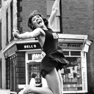 Newcastle Print: Leah Bell in Sunderland Pantomime