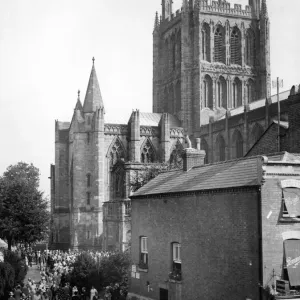 Leaving Hereford Cathedral after mass. Circa 1939 Leaving Hereford Cathedral after mass. Circa 1939