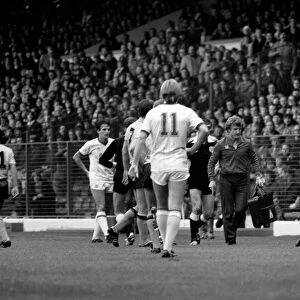 Leeds United 1 v. Sunderland 0. Division 1 Football. October 1981 MF04-06-025