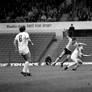 Leeds United 1 v. Sunderland 0. Division 1 Football. October 1981 MF04-06-051