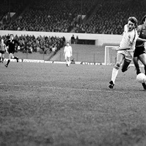 Leeds United 1 v. Sunderland 0. Division One Football. February 1981 MF01-33-015