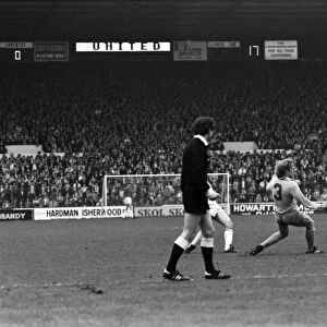 Leeds United 3 v. Coventry 0. Division 1 Football. April 1981 MF02-11-068