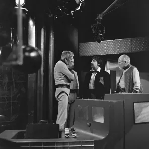 Left to right: Actors Ronald Leigh Hunt (as Julian Radnor) Left to right: Actors Ronald Leigh Hunt (as Julian Radnor)