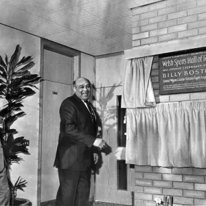 Billy Boston Unveils Plaque Print Billy Boston Unveils Plaque Print