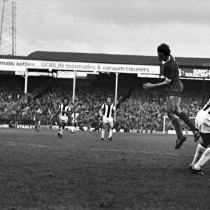 Leicester City 1 v. Manchester United 0. Division One FootballFebruary 1981 MF01-22-083
