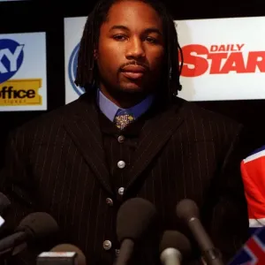 Lennox Lewis Boxing February 98 Inside the Sports Cafe in Londons West End Lennox Lewis Boxing February 98 Inside the Sports Cafe in Londons West End