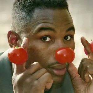 Lennox Lewis nose he won t fool Tony Tucker Comic Relief. Charity. Comedy Lennox Lewis nose he won t fool Tony Tucker Comic Relief. Charity. Comedy