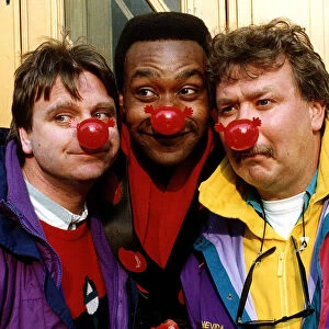 Lenny Henry comedian with Hale and Pace advertising charity red nose day A©mirrorpix