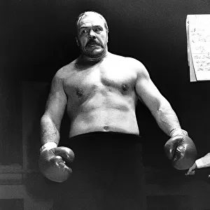 Lenny "Lean Mean"McLean the 20 stone 6ft 2in boxer who holds sway in Hoxton
