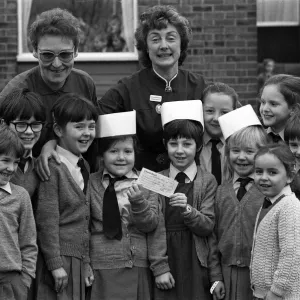 Lepton CE School Children Present Cheque Print 1988