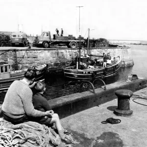Lib - Seahouses, 1954;'A caravan village to enliven Seahouses