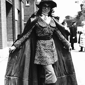 Linda Chandler actress at Royal Ascot in 1971 Tapestry jacket corduroy