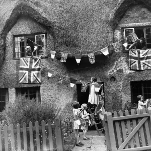 Little Evacuees Rehearse VE Day Celebrations Print 1944 Little Evacuees Rehearse VE Day Celebrations Print 1944