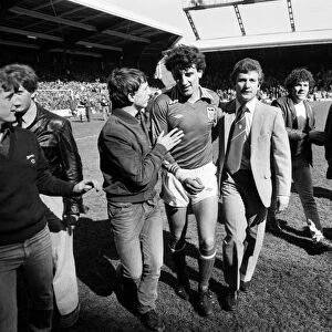 Liverpool 0 v. Sunderland 1. Division One Football. May 1981 MF02-27-030
