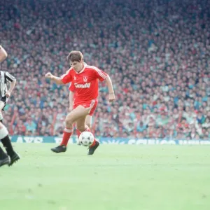 Liverpool 1-2 Newcastle United, Division One league match at Anfield