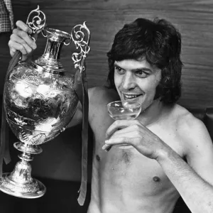 Liverpool clinch the title with victory over Leicester at Anfield Liverpool clinch the title with victory over Leicester at Anfield