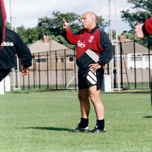 Liverpool coach Ronnie Moran gives instructions during a training session Liverpool coach Ronnie Moran gives instructions during a training session
