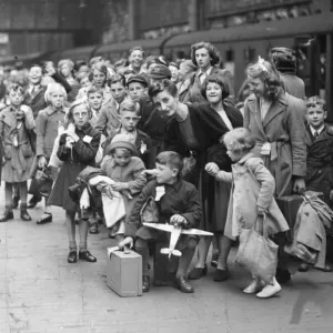 Liverpool Train Station Evacuation Print July 1944 Liverpool Train Station Evacuation Print July 1944