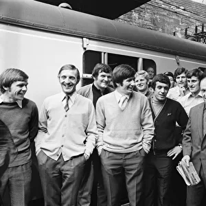 Liverpool manager Bill Shankly pictured with his team, holding a lucky horseshoe at Lime