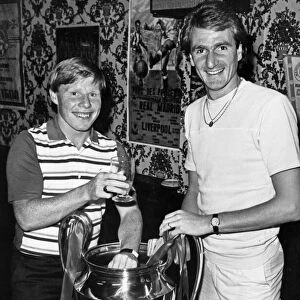 Liverpool Supporters Club Player of the Year Sammy Lee with captain Phil Thompson